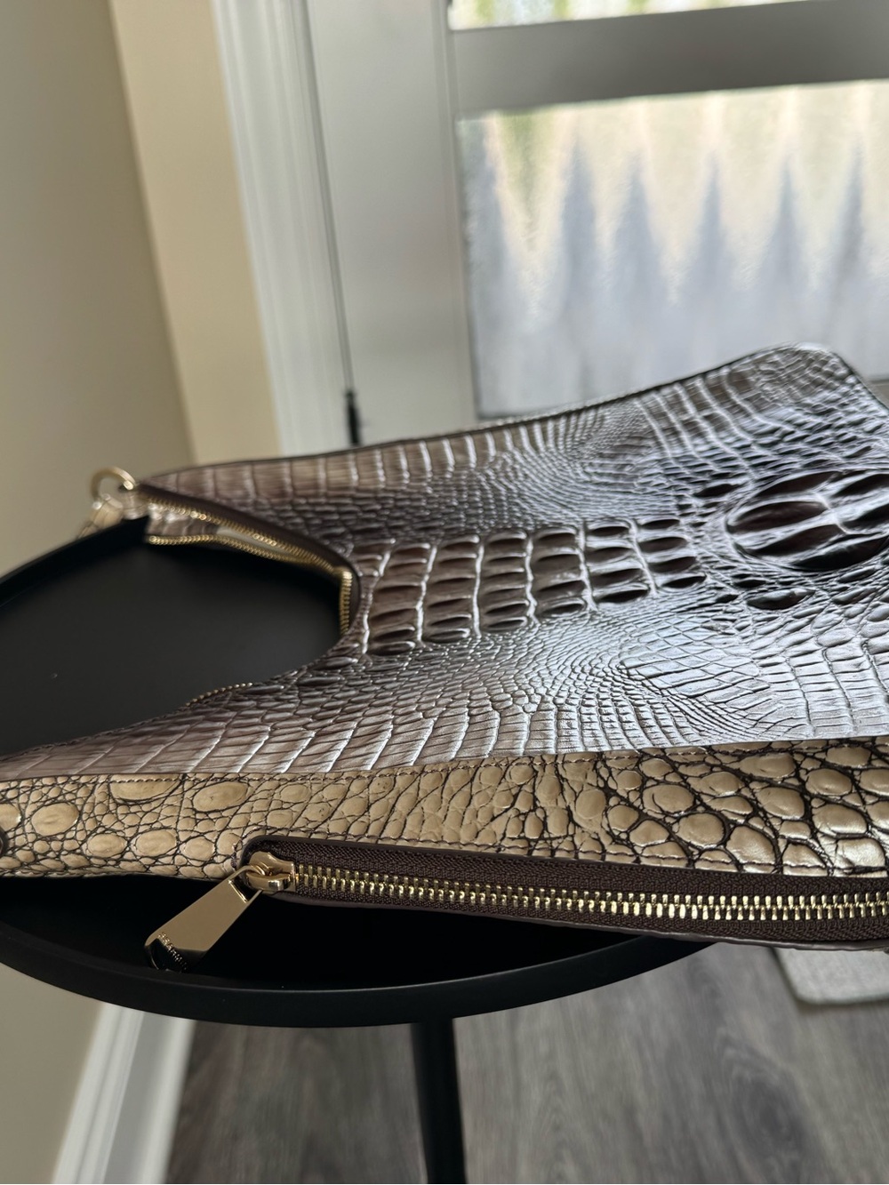 Brown Brahmin Medium Satchel - Picture 6 of 7